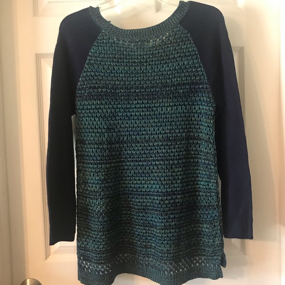 Sweater - Picture 5 of 5